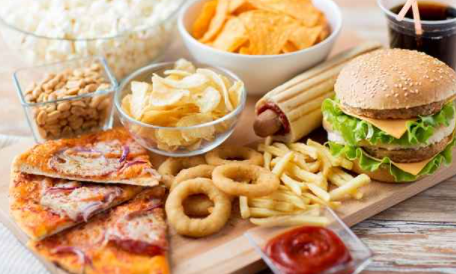 햄버거-감자튀김-피자-콜라-핫도그-땅콜-팝콘