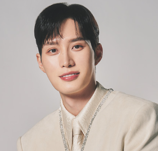 김준호