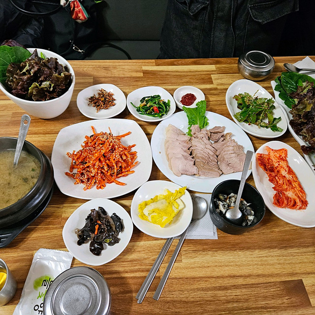 광주광역시 동명동 맛집 점심 파스타 광주 데이트 목하식당 왕산식당 정희 리얼버거 레브 규슈 산수쌈밥 캬베츠 부엌간 오감탄