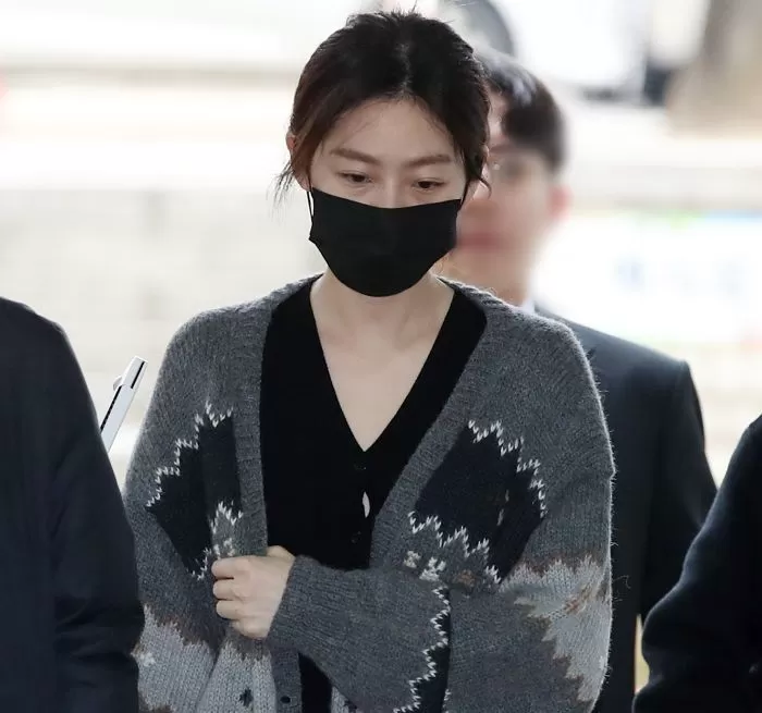 김새론