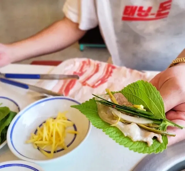 광안리 앞바다 루프탑 고기집 '태닝돈'