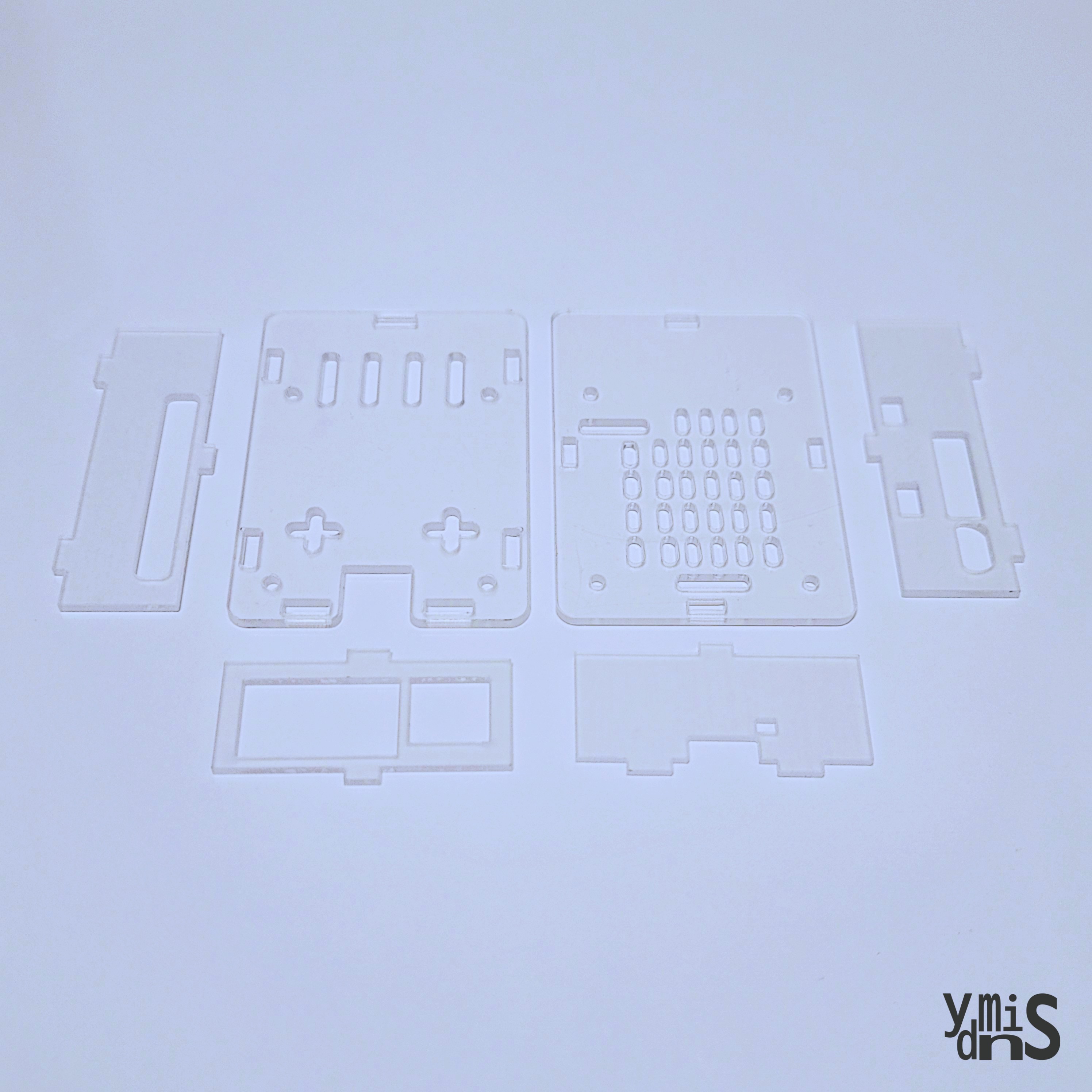 본체 프레임 부품 모습이다.