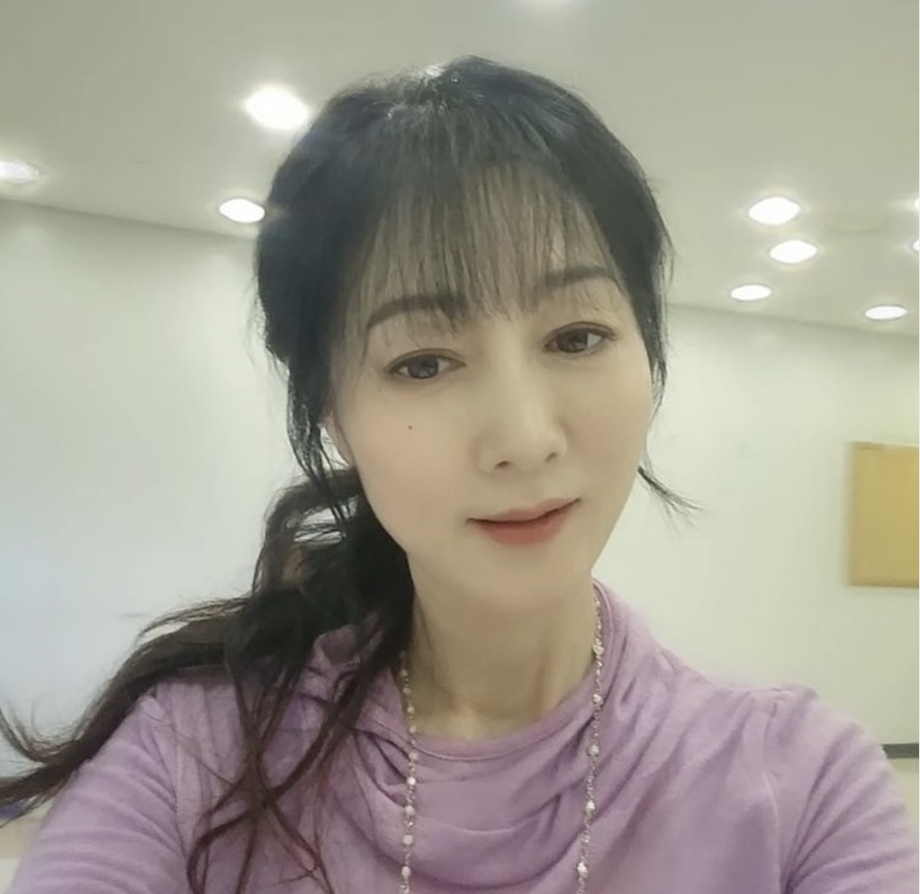 방은희 인스타 셀카