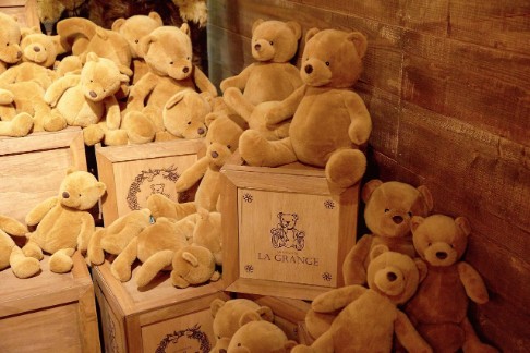 더 현대 크리스마스 사전 예약