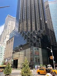 트럼프 대통령 당선자 대선 공약 총정리: 경제, 이민, 외교, 에너지 정책의 핵심은?(2024년)