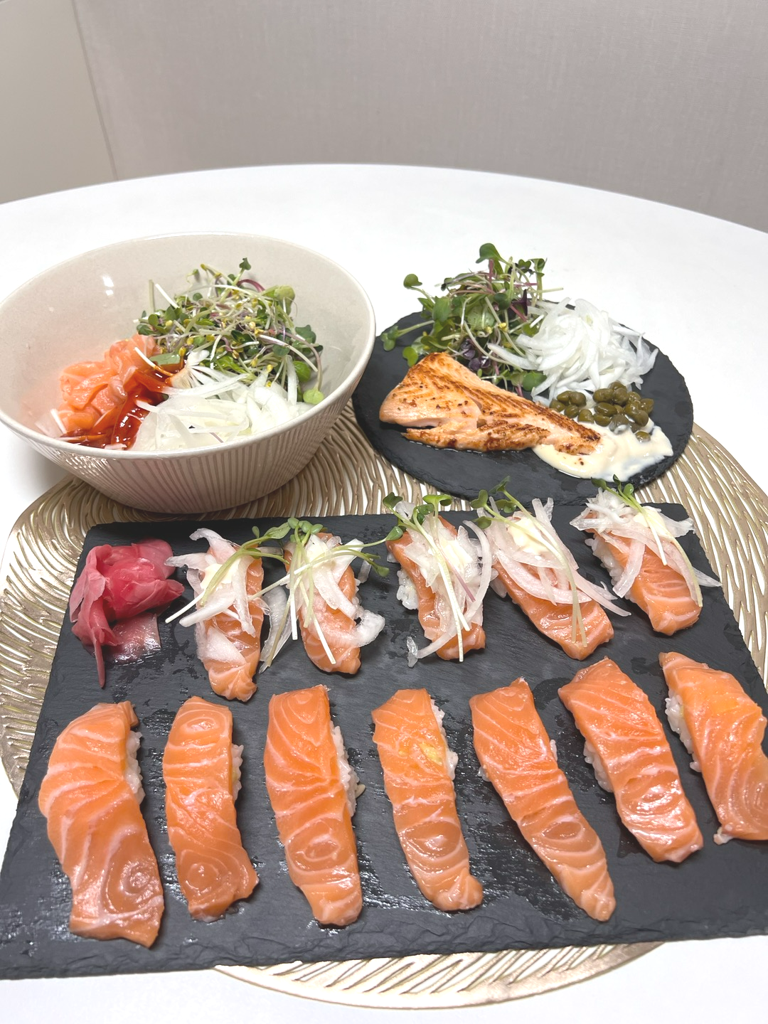 연어 요리, 연어 초밥, 연어 회 덮밥, 연어 스테이크