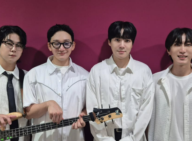 딕펑스 프로필