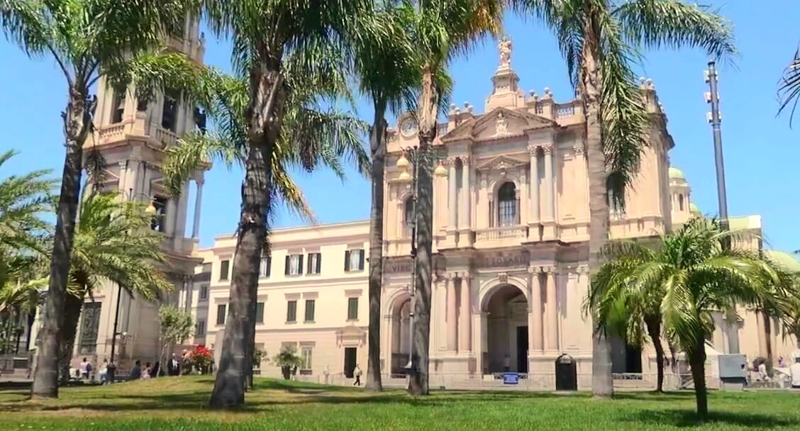 폼페이 묵주기도의 복되신 성모 대성당