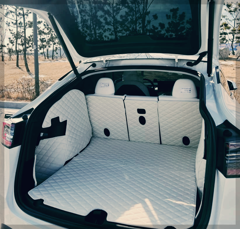 테슬라 모델Y 트렁크