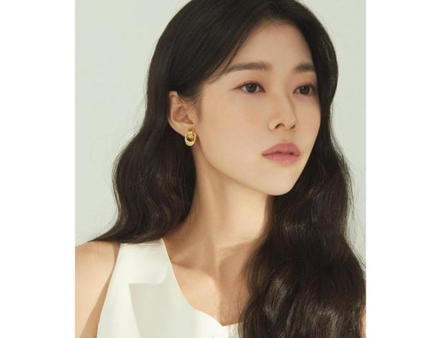 정이서는 최근 드라마 '너 믿는다'에 캐스팅됐으며 촬영을 앞두고 있다. 정이서 SNS