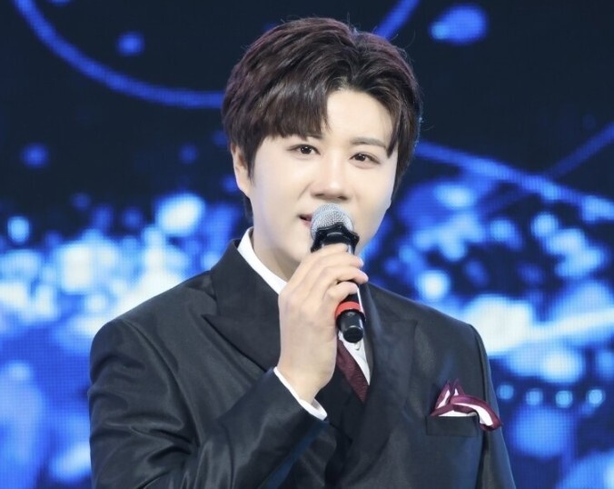 트로트가수 진해성, 학폭 소송 패소 "판결 존중, 학폭 인정 NO"