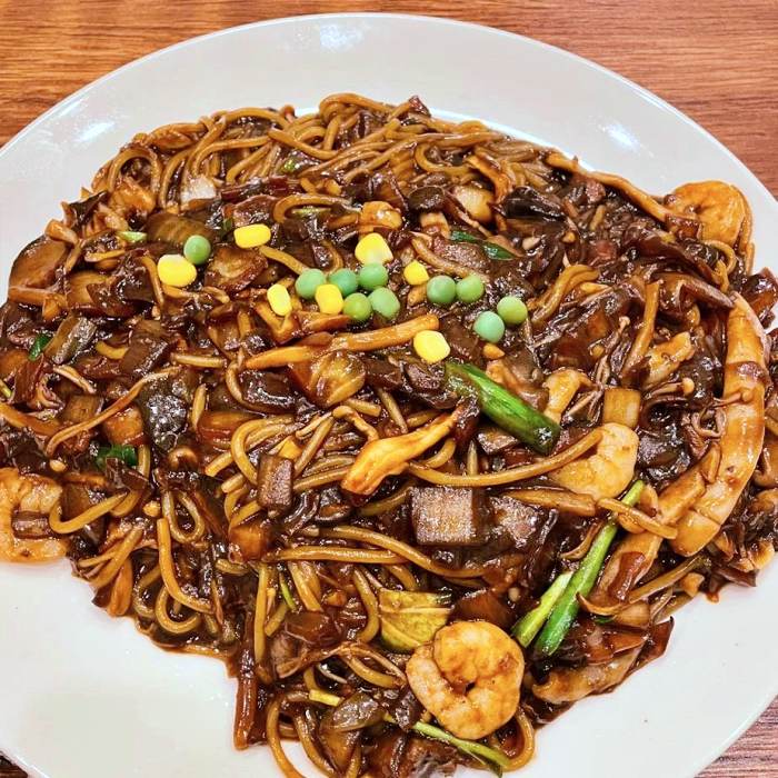 놀라운토요일 서울 경동시장 매운 우삼겹 쟁반짜장 맛집