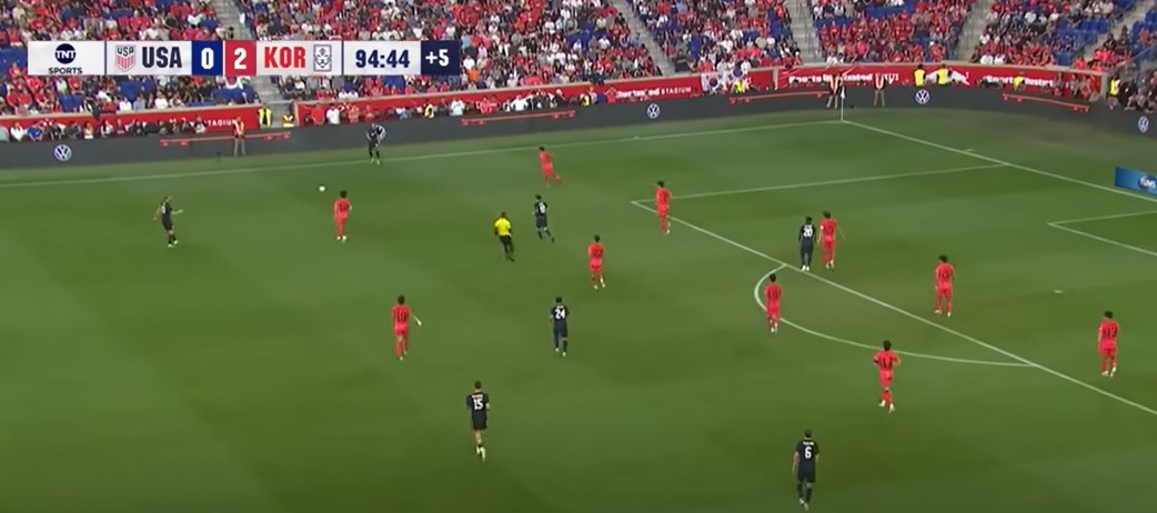 대한민국 vs 미국 축구: 2:0 스코어보다 더 무서웠던 '15분'