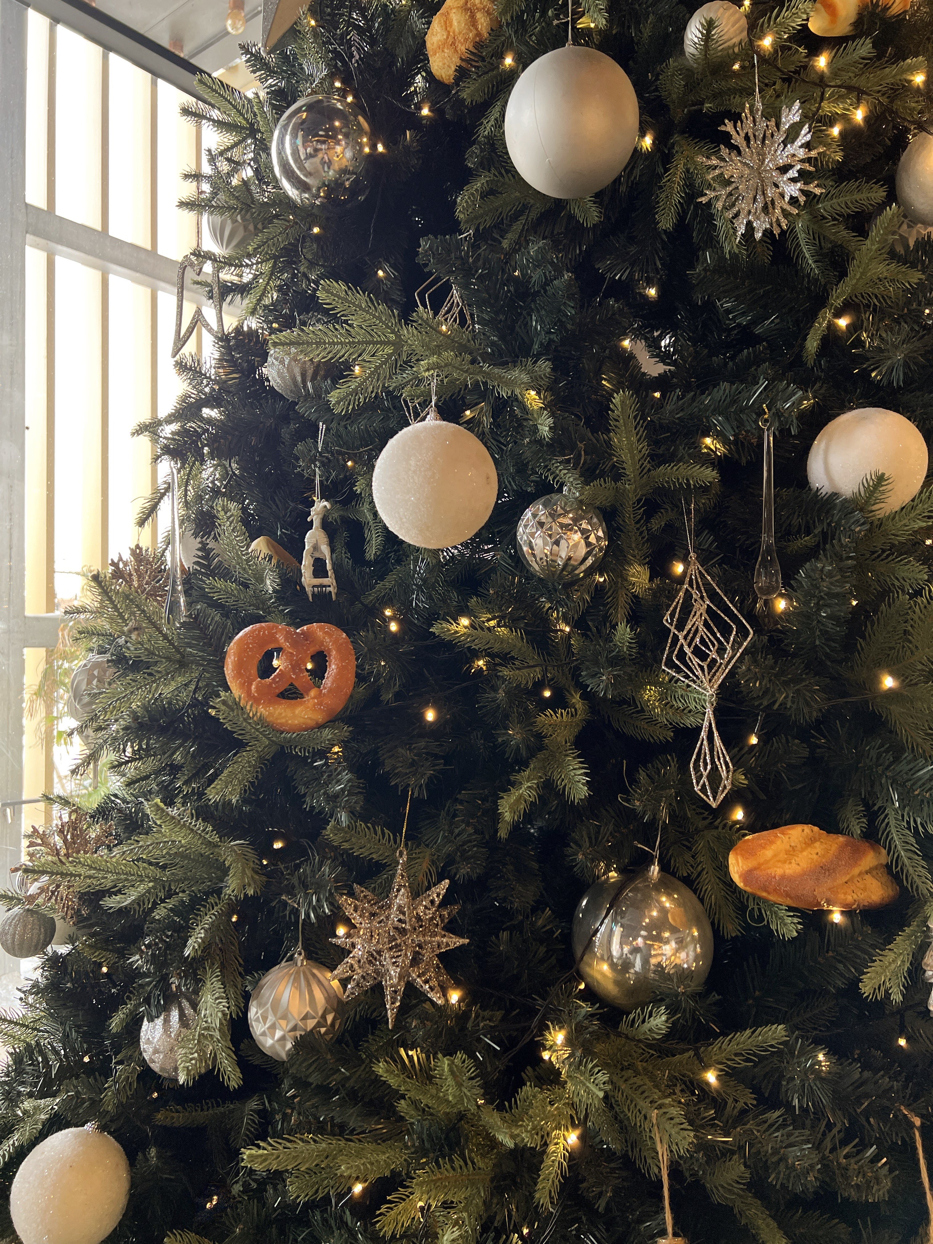 광주늦은시간까지하는카페퍼니스카페앤라운지