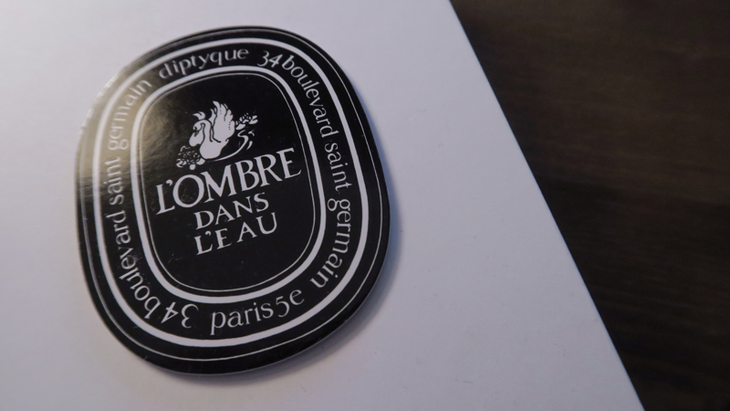 딥티크-롬브르단로-오-드-퍼퓸-패키지