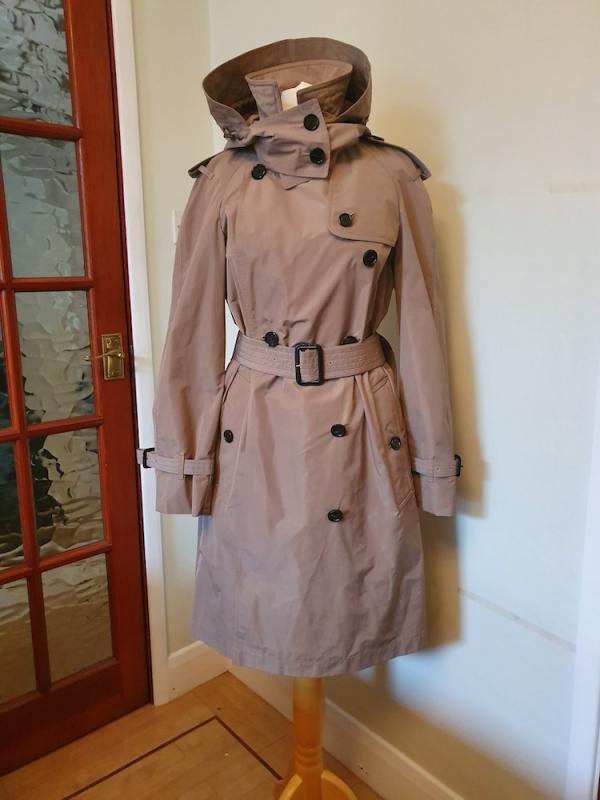 버버리 엠버포드 트렌치코트 406246, 806142(관부가세포함)