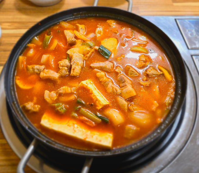 임꺽정곰탕짜글이 대표 메뉴