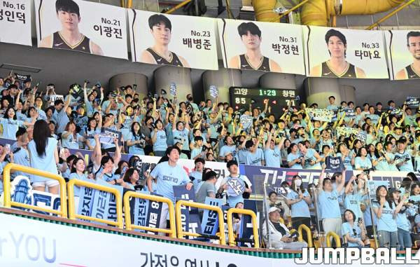 소노 2연승: 창원 LG 꺾고 2연승! 챔피언 결정전 진출 확률 100% 잡은 비결 분석 (2026 KBL 4강 PO)