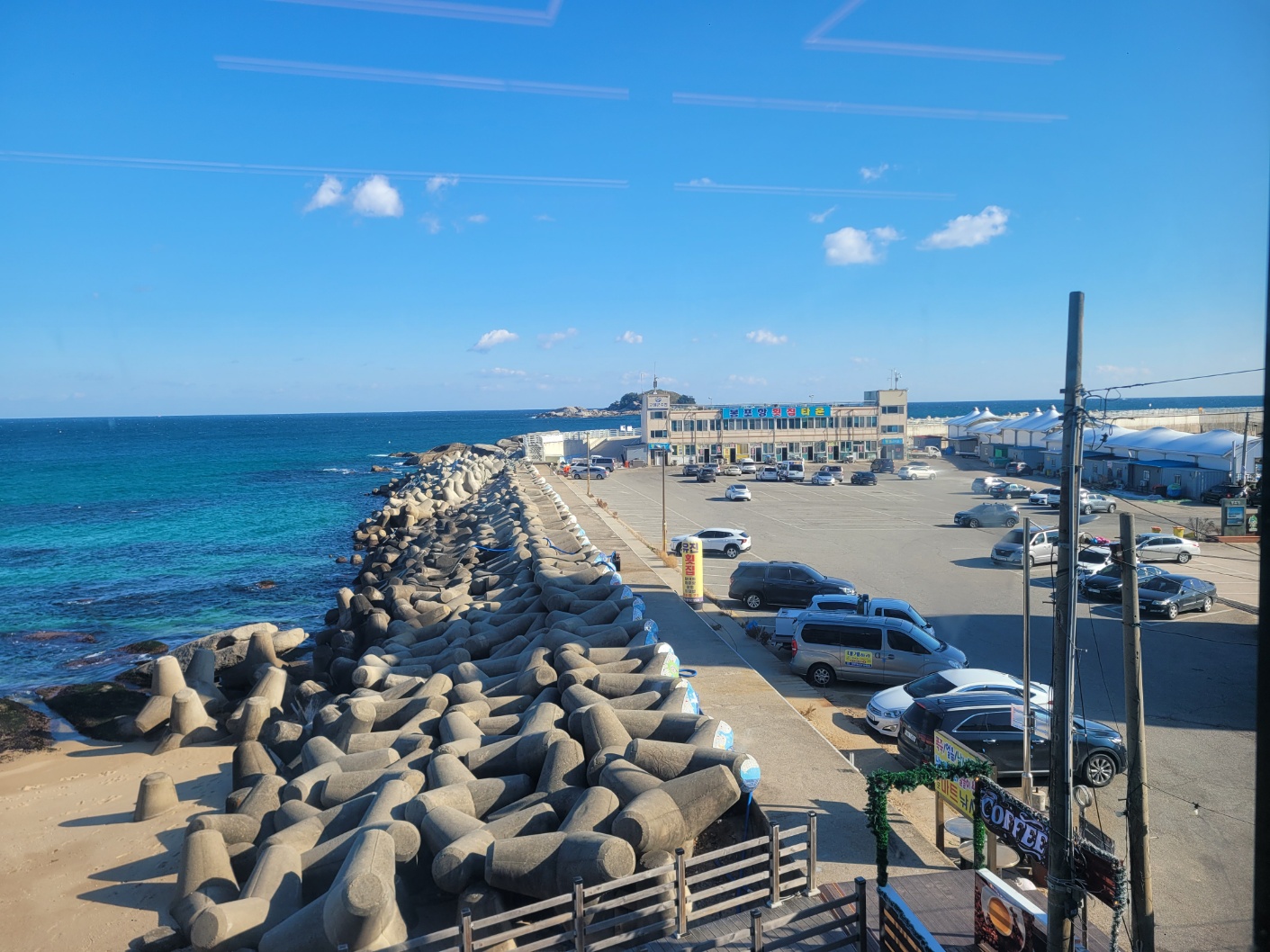 어글리패티 주차장