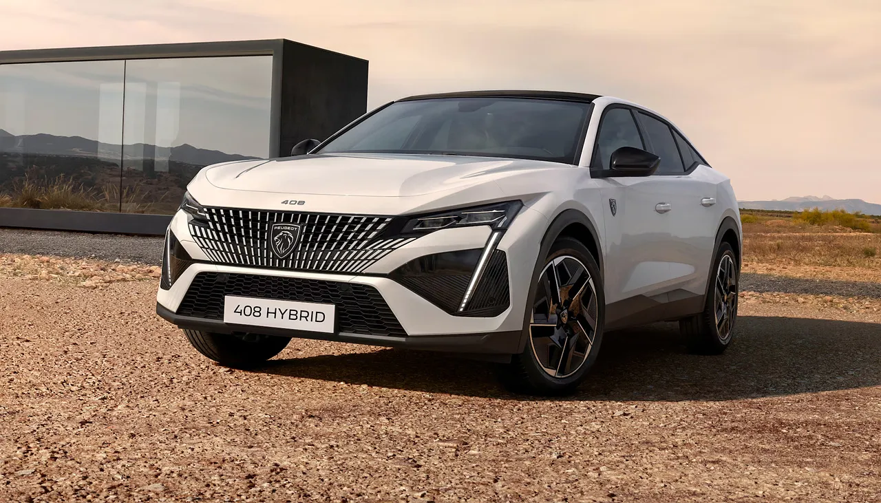 푸조 408 차량 정보 이미지