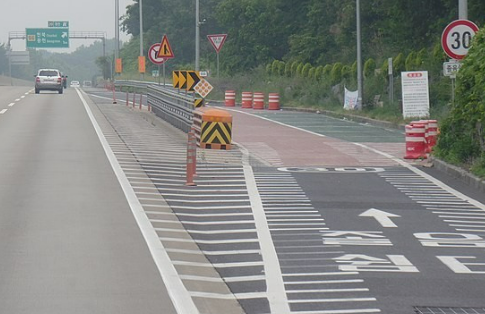 고속도로 졸음쉼터