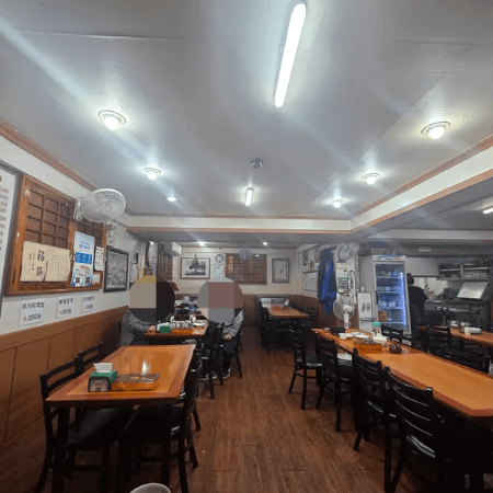 이조순대국 내부