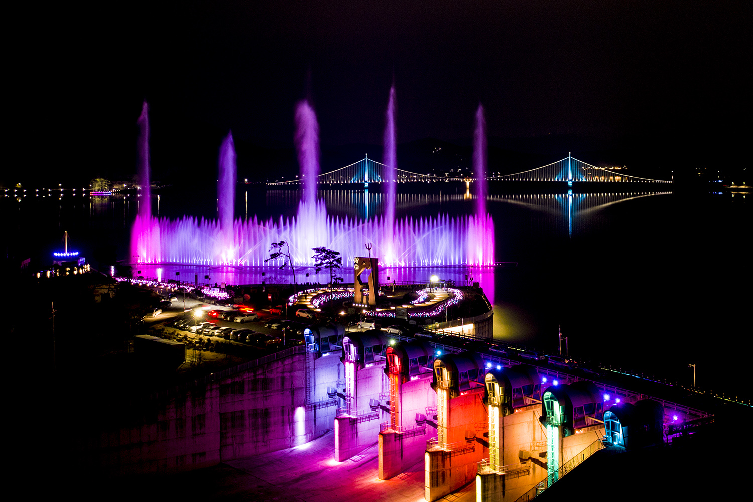 탑정호 야간 음악분수 사진