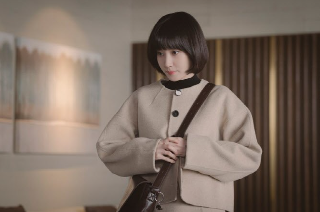 한국 로코 드라마 <우영우>의 인기 여자 배우 박은빈 스틸컷