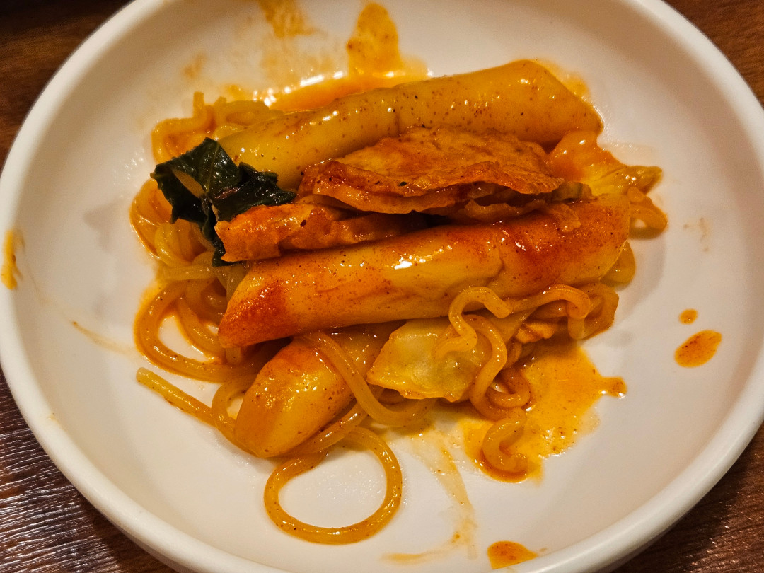 또보겠지 떡뽁이 강남 헬로몽키점 맛