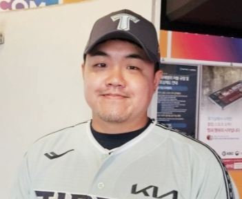 장현식 fa 계약 연봉 LG 이적 배경 | 장현식 야구선수 프로필 나이 고향 학력 성적 인스타