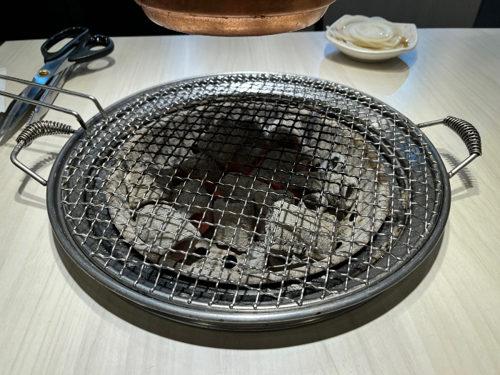 숯불 불판 모습