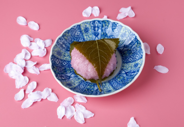 일본의 아름다운 계절을 느낄 수 있는 특별한 간식