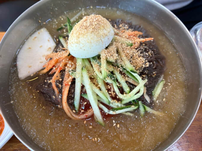 "2만원 넘는 냉면 한 그릇에 부담?&rdquo; 시대, &lsquo;합리적 선택&rsquo;이 뜬다&mdash;갈수록 달라지는 소비 트렌드