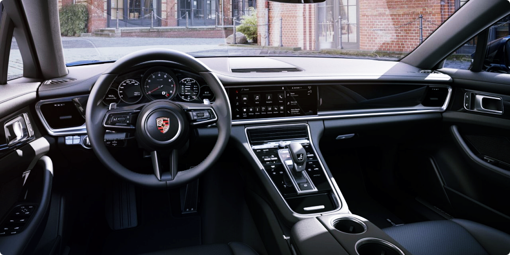 포르쉐 파나메라 4