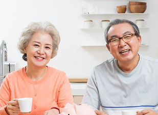 국민연금 개혁정책의 변화-여유있는 노년부부
