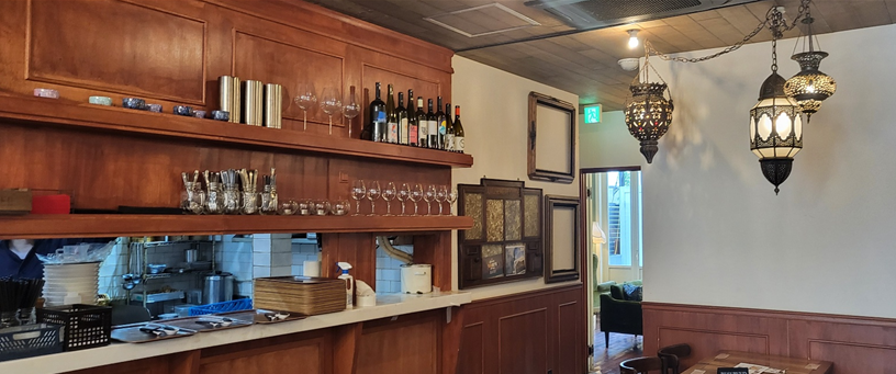 CAFE SIK Utsubo Park
SIK eatery うつぼ公園店 북경요리전문점