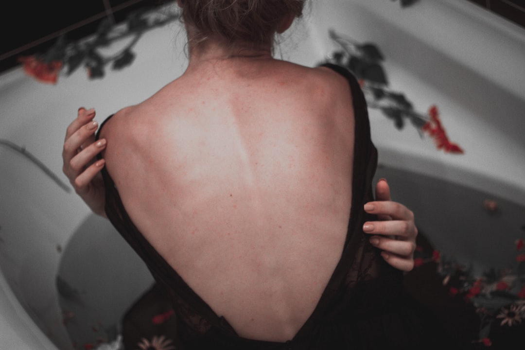 Neck
