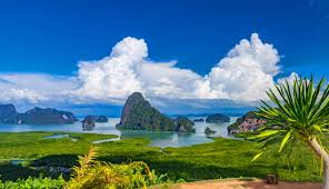 태국 남부의 섬으로&amp;#44; 에메랄드빛 해변 푸켓