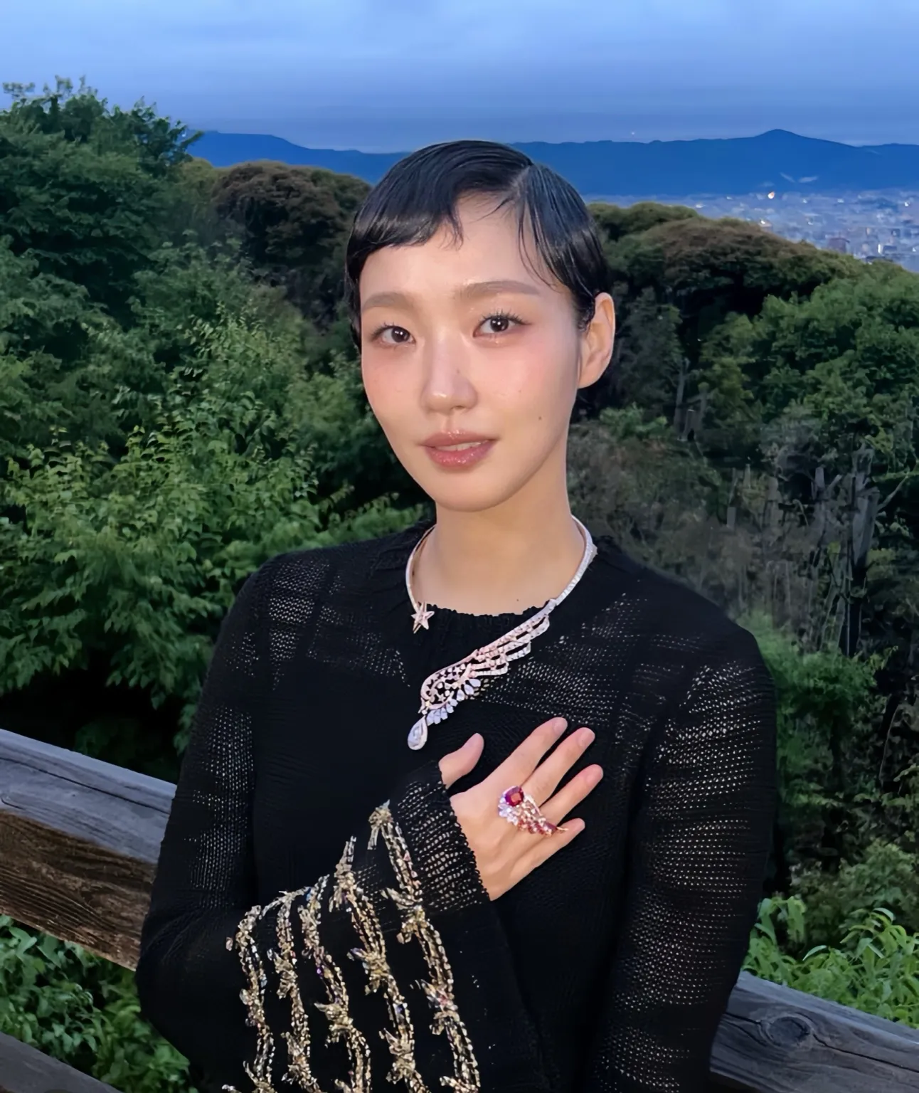 김고은, 김고은패션, 김고은공항패션, 김고은샤넬, 샤넬앰버서더, 김고은스타일, 김고은드레스, 샤넬행사, 김고은공식행사, 김고은숏컷, 김고은헤어, 김고은메이크업, 공항패션, 연예인공항패션