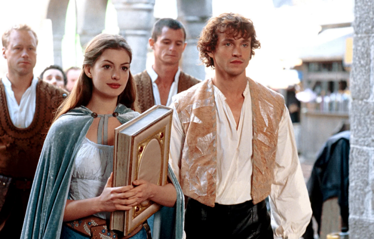 왕국으로-입장하는-엘라와-체어왕자