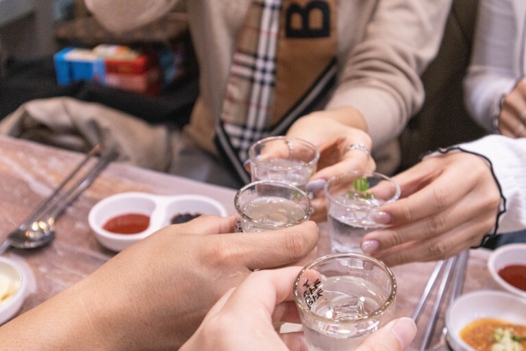 건강한 음주를 위한 숙취 해소법