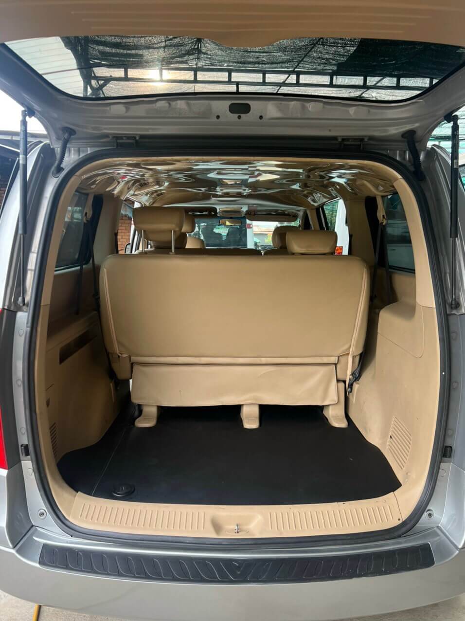 업체제공 스타렉스 트렁크