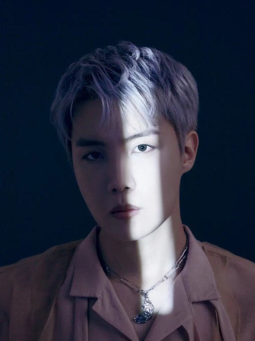 제이홉 일상 공개된 영상에서 놓치기 쉬운 디테일 분석