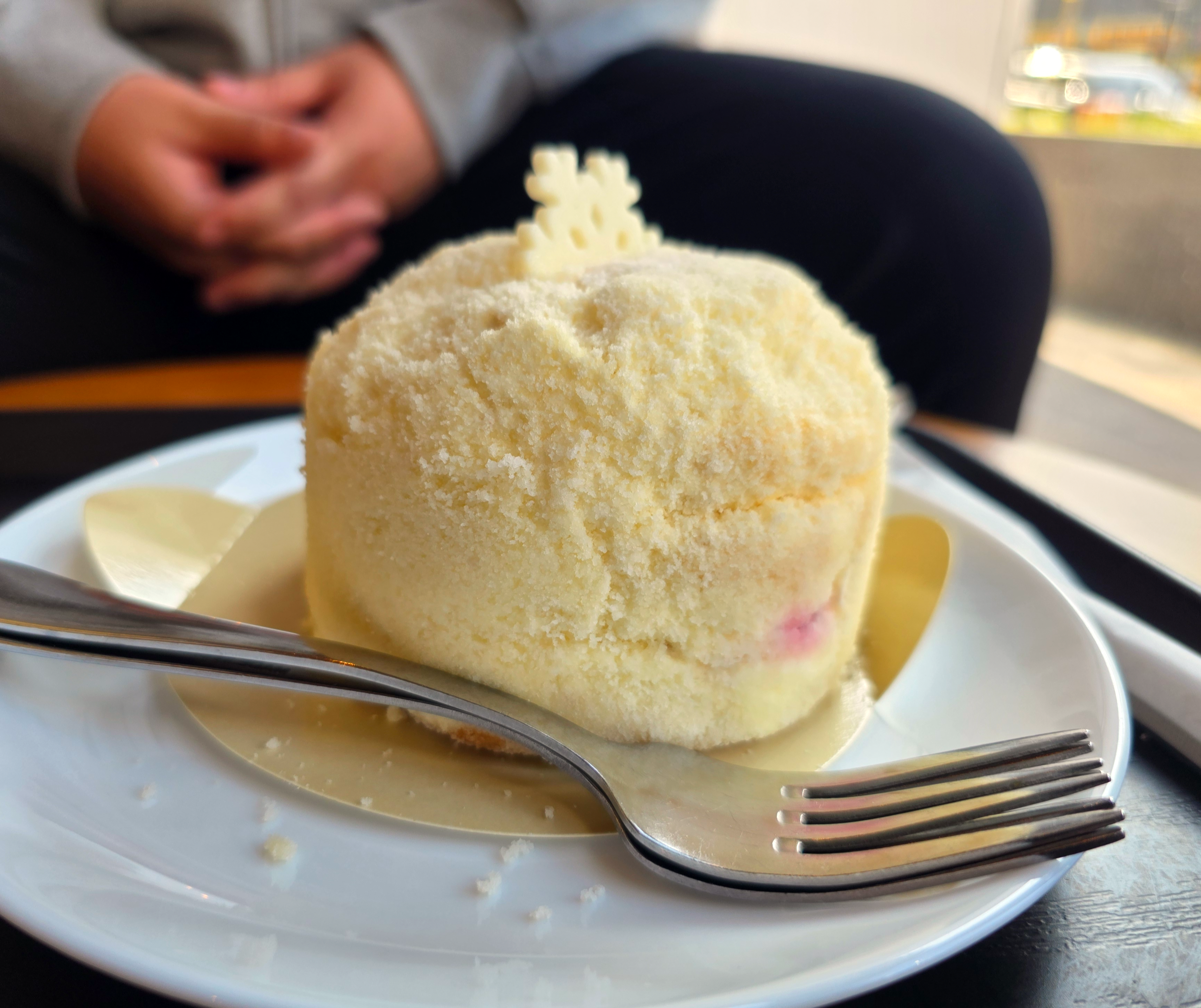 스타벅스디저트딸기눈송이케이크