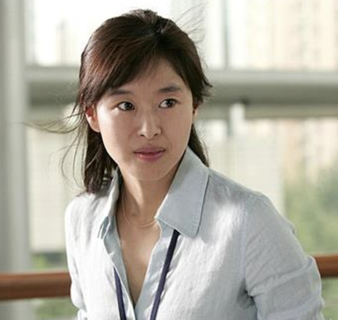 젊은 시절의 과거 드라마 한장면 예지원 모습