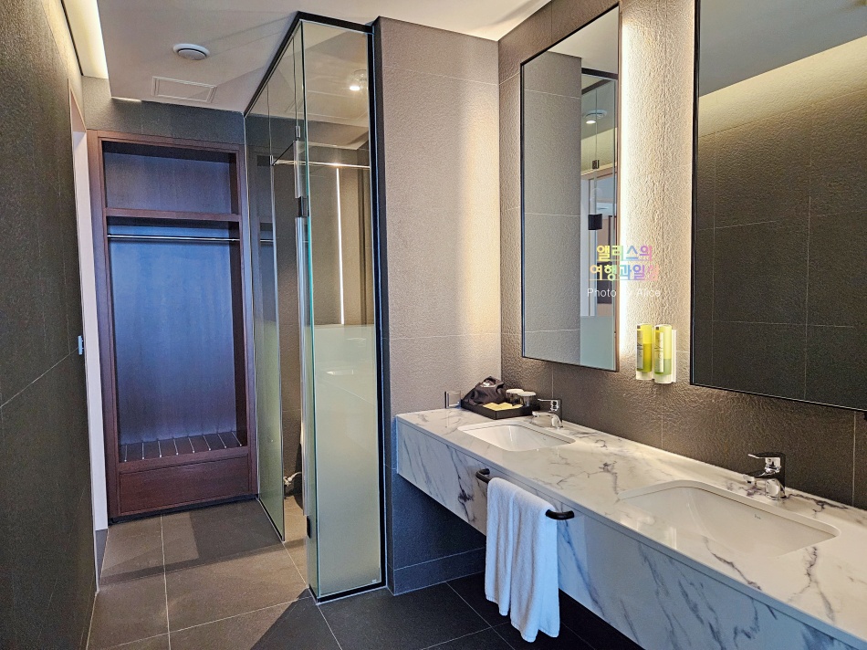 울산 타니베이 호텔, 신상 오션뷰 호텔 숙소 추천 - 코너스위트룸