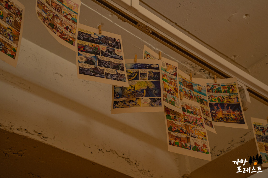 북앤레스트 천장