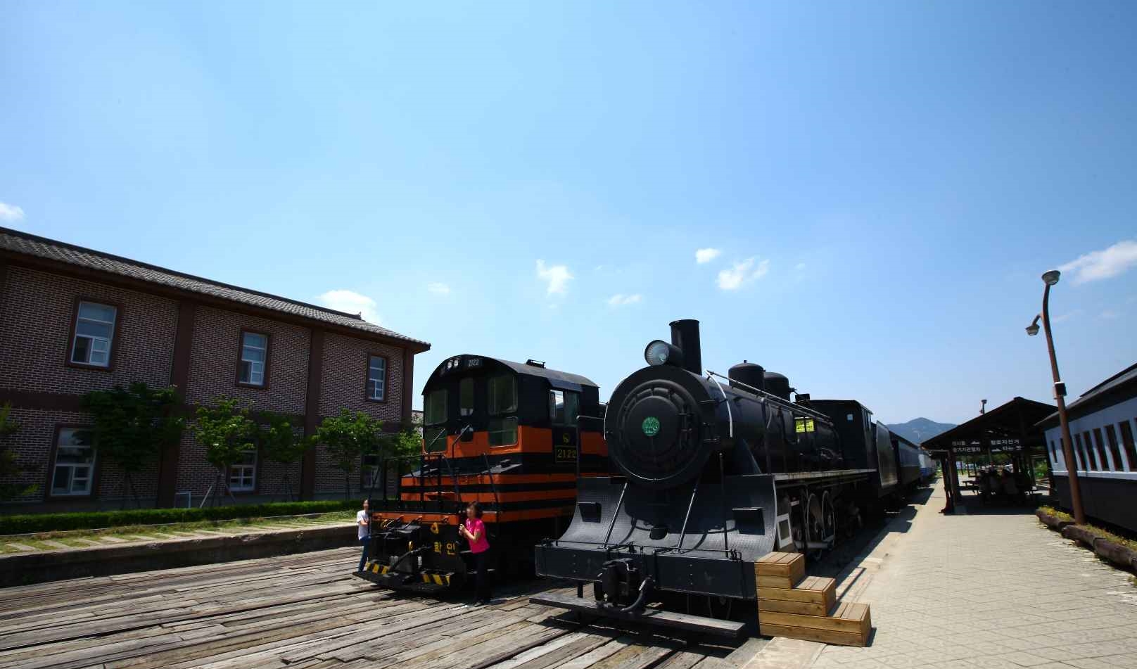 섬진강 기차마을