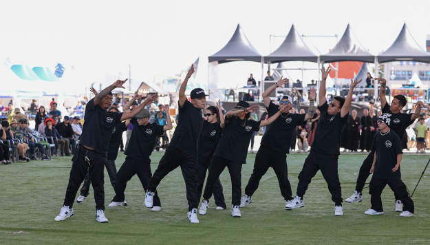 바람의사신단 퍼포먼스사진