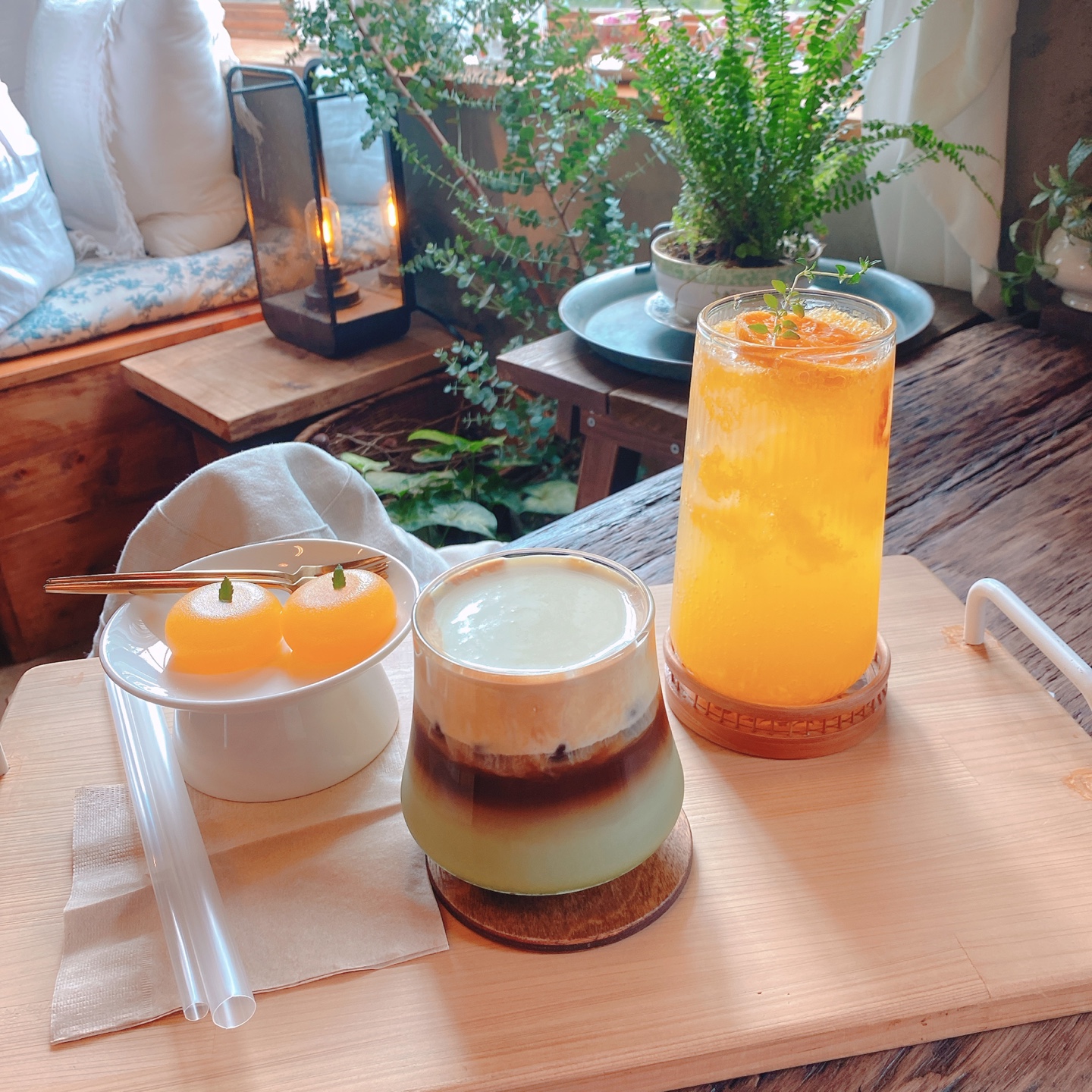 제주 서귀포 귤꽃다락 귤밭돌창고 개조 카페